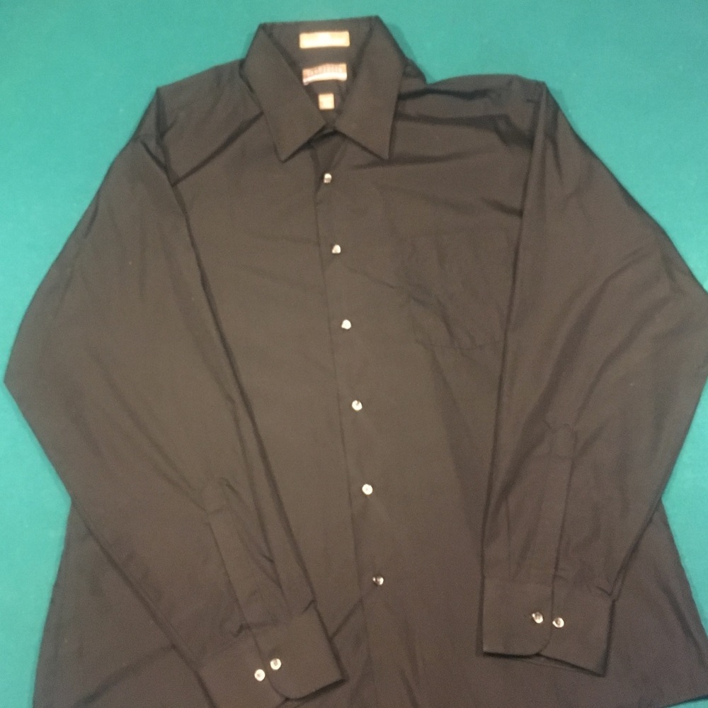 MENS Van Heusen shirt